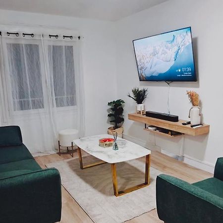 Kaylee Lounge Apartamento Le Mans Exterior foto